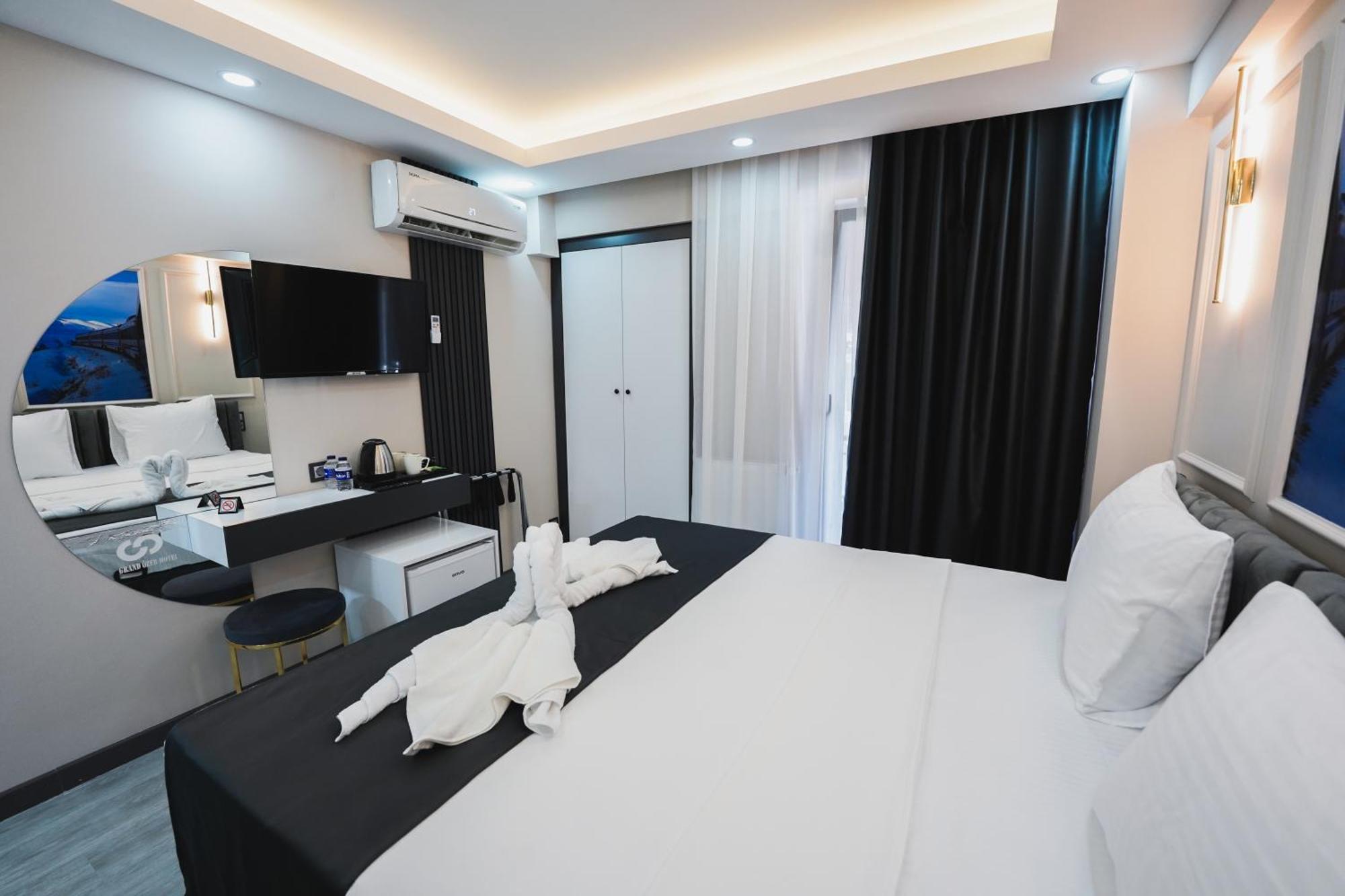 Grand Oezer Hotel Istanbul Exterior photo