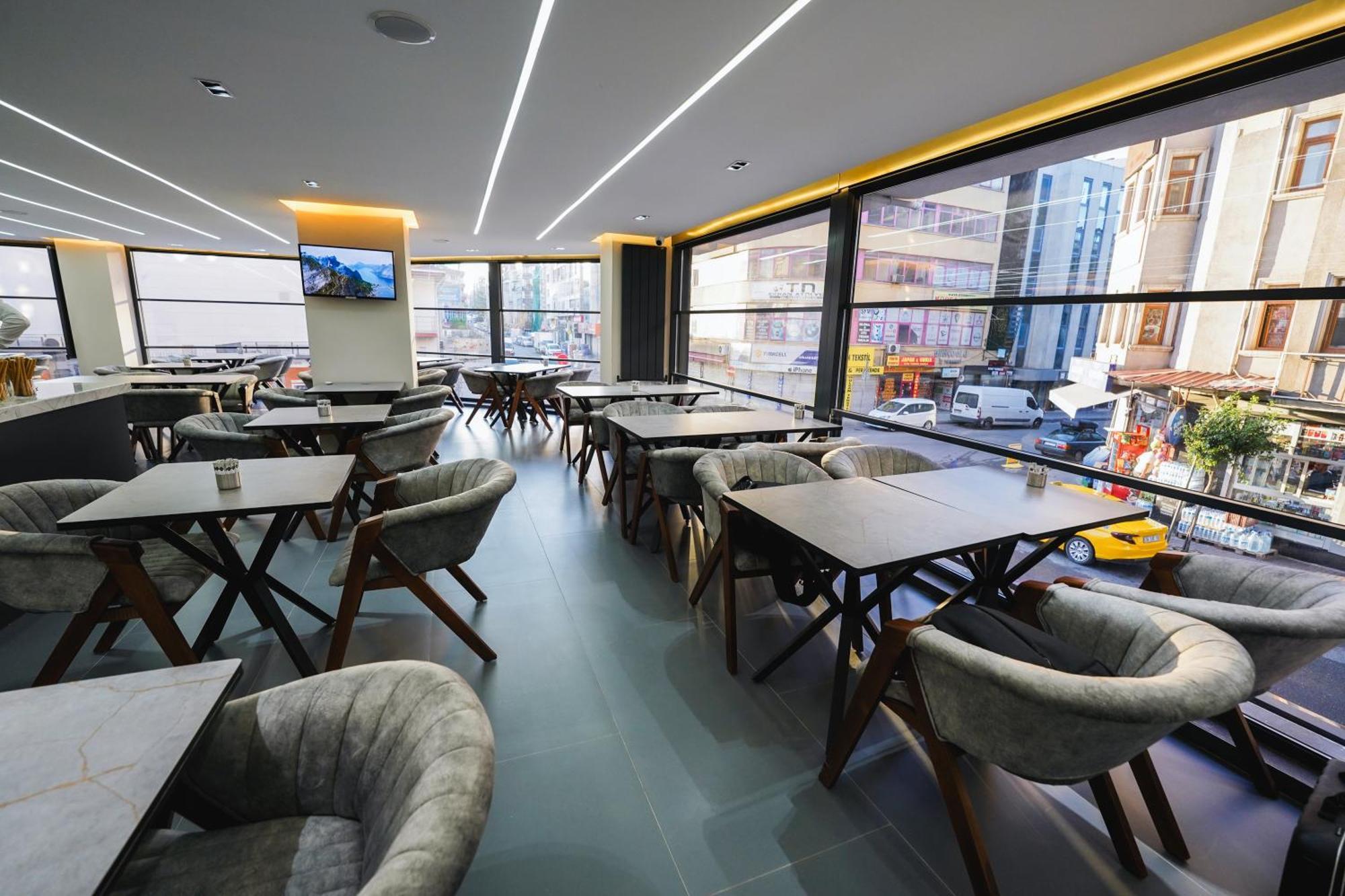 Grand Oezer Hotel Istanbul Exterior photo